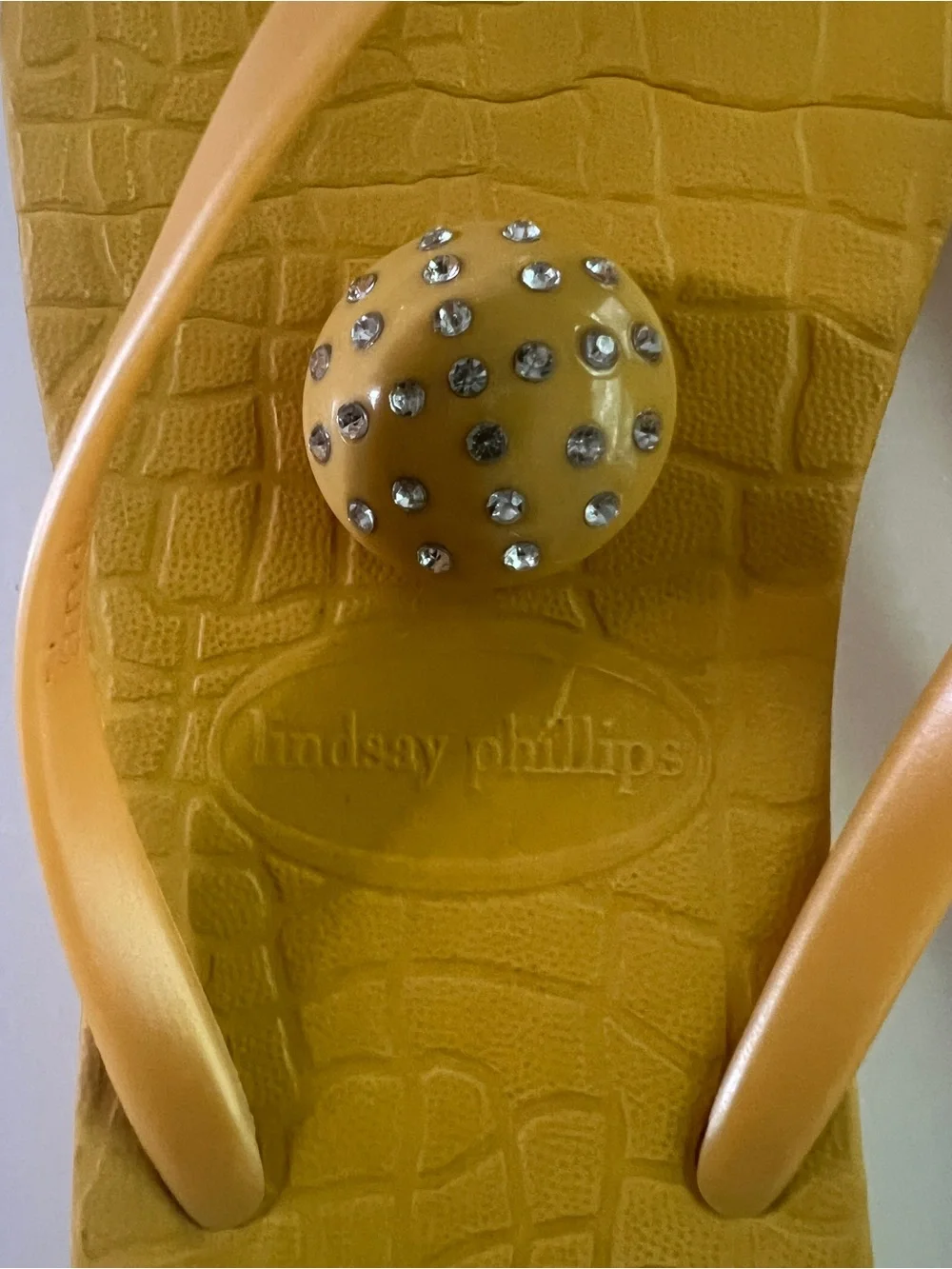 Lindsay Phillips Switch Flops - Size 8